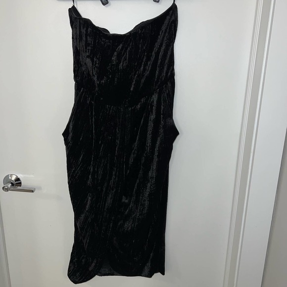 Rachel Roy NWOT Crushed Velvet Strapless Midi Dress Size 8 - Picture 2 of 5